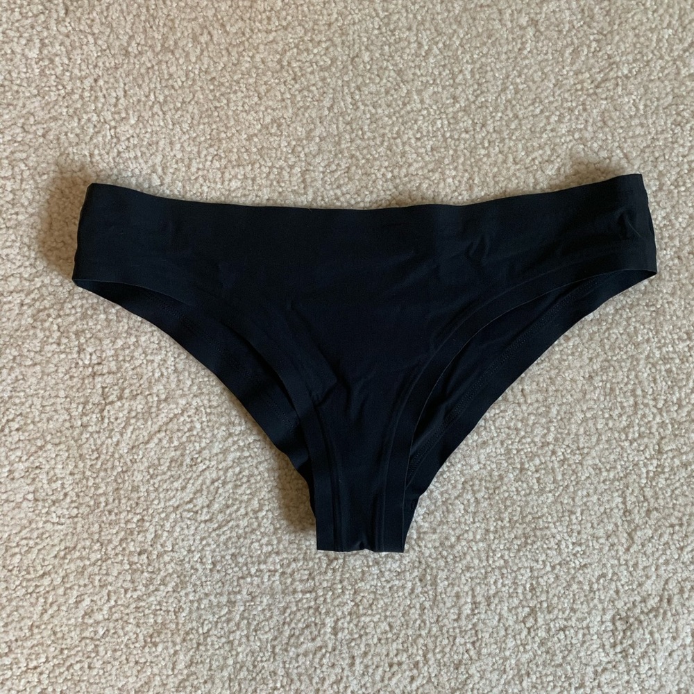 lululemon Clear Waters Mid-Rise Swim Bottom